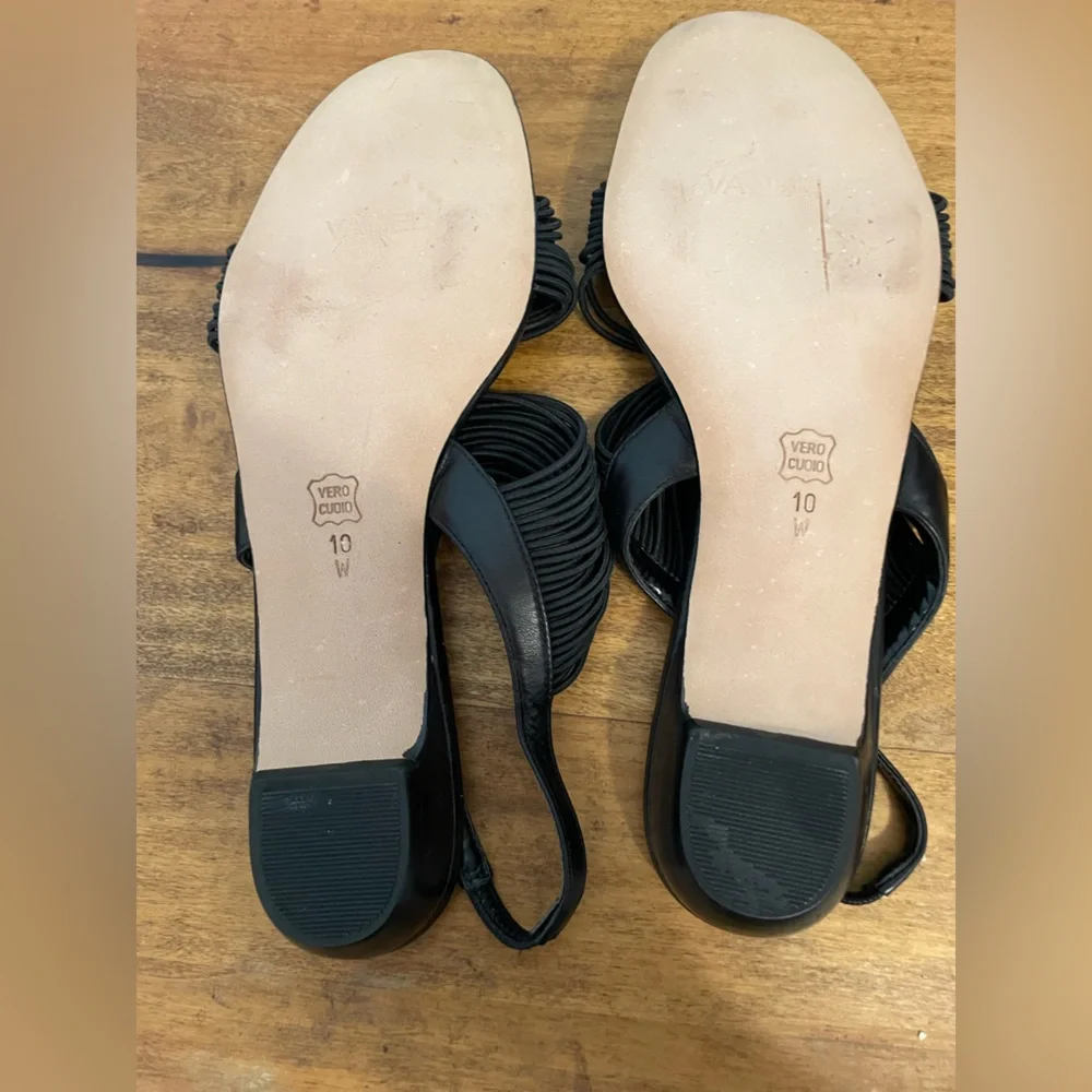 Van Eli Black Strappy Sandals Size 10W